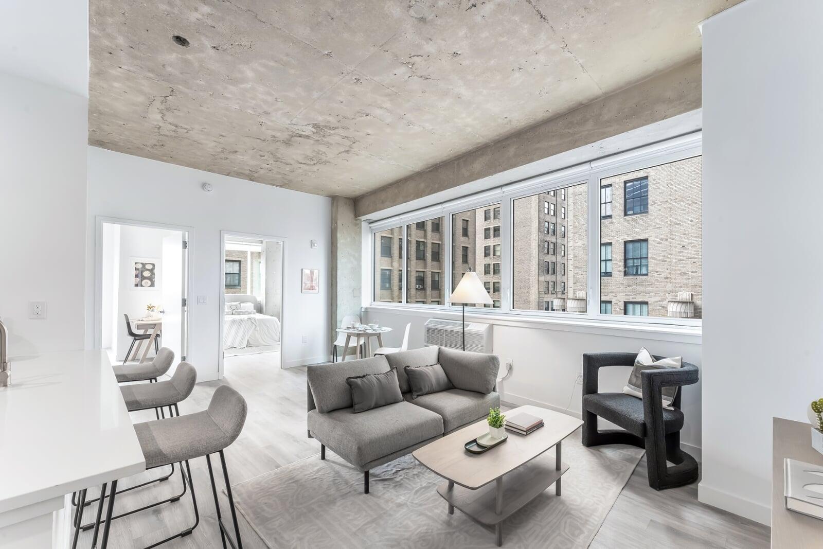 The Mercer Model 7D Living